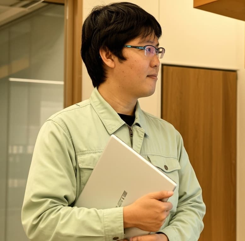 代表取締役社長 津田 久男